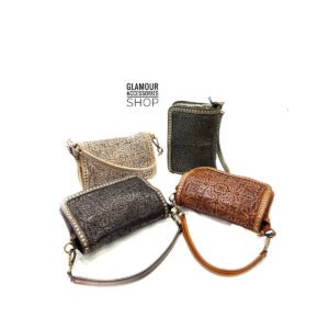 https://glamouraccessoriesshop.it/wp-content/uploads/2025/08/BORSA-DONNA-baguette-con-patta-e-manico-corto-vera-pelle-lavata-vintage-laserata-borchiata-artigianato-italiano-Bayside84-Glamour-hipester-harley-motor-bag-woman-retro--300x300.jpeg