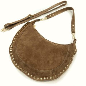 https://glamouraccessoriesshop.it/wp-content/uploads/2025/09/borsa-sacca-vera-pelle-camoscio-borchiato-MADE-IN-ITALY-glamour-accessories-taupe-300x300.jpeg